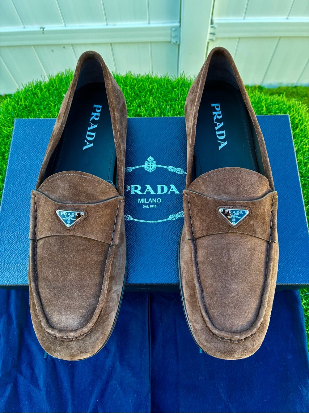 PRADA BROWN CALF SUEDE LOAFERS METAL TRIANGLE LOGO MEN’S SZ UK 9.5 / US 10.5 NEW